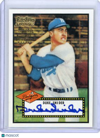 Duke Snider - 2002 Team Topps Legends Auto Signature Certified 1952 Reprint #37