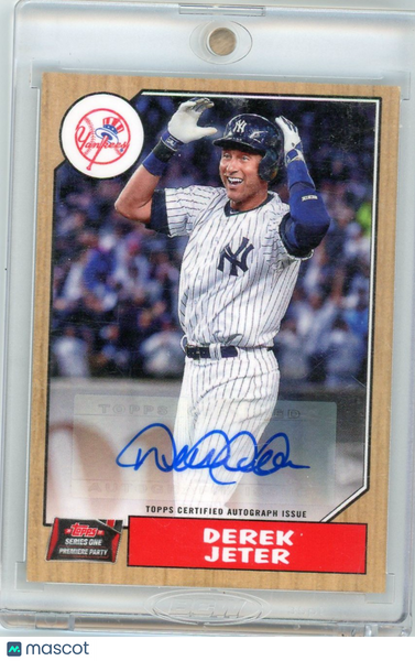 Derek Jeter - 2022 Topps Series 1 Premiere Party 1 / 5