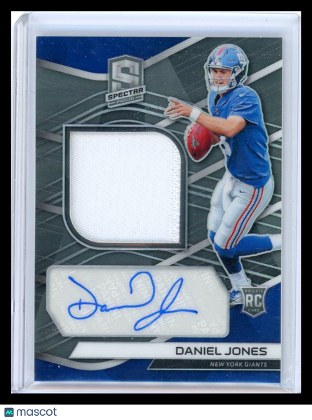 Daniel Jones - 2019 Panini Spectra Prizm Autograph Patch 24/99 RC