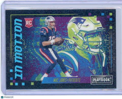Mac Jones - 2021 Panini Playbook In Motion SP Rookie RC