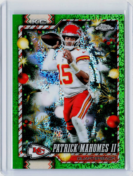Patrick Mahomes II - 2026 Topps Holiday #50 Chrome Green Sparkle Refractor #/99