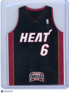 LeBron James - 2012-13 Panini Threads Basketball Jersey Uniform #4 Miami Heat