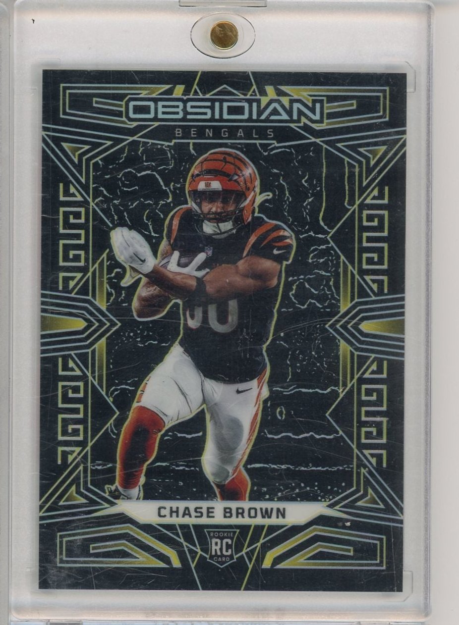 CHASE BROWN - 2023 Football Obsidian Yellow Etch Rookie 3/10